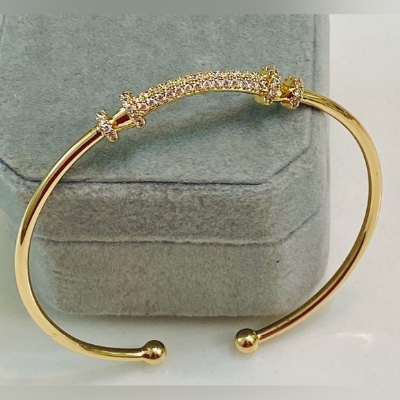 Kids18k Gold finish bangle